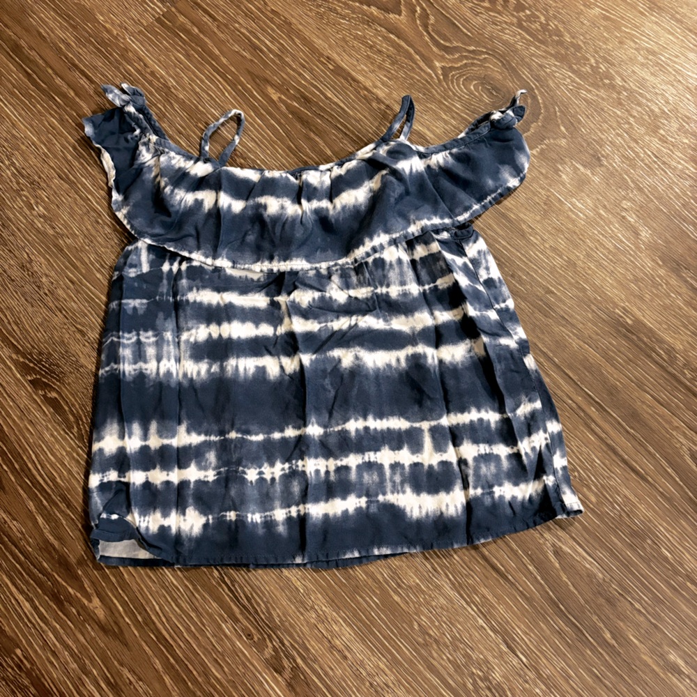 SO girls off the shoulder blouse. Size L 10/12